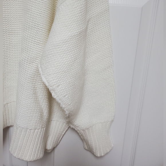 Free People Alli V-Neck Sweater/Optic Whitey6 - Picture 8 of 16